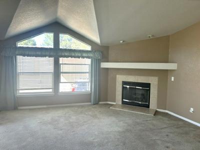 Photo 4 of 35 of home located at 195 Tierra Rejada Road #068 Simi Valley, CA 93065