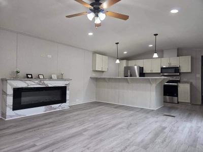 Mobile Home at 200 Whittington Dr. #31 Madisonville, KY 42431
