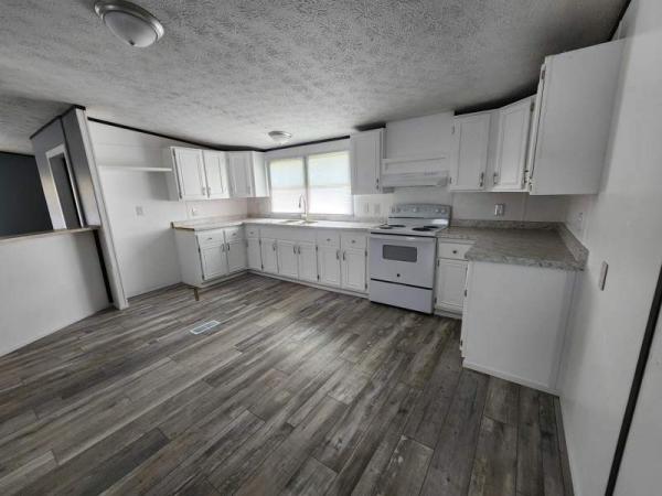 2002 Palm Harbor Manufactured Home