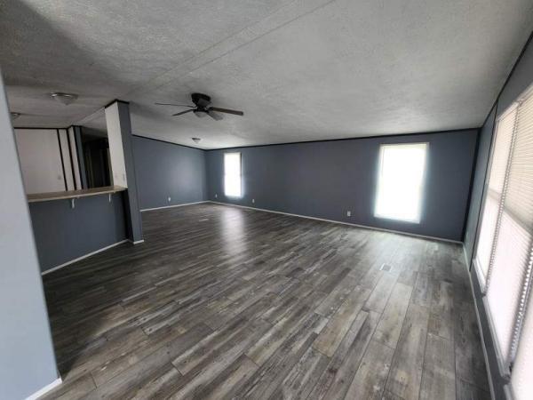 2002 Palm Harbor Manufactured Home