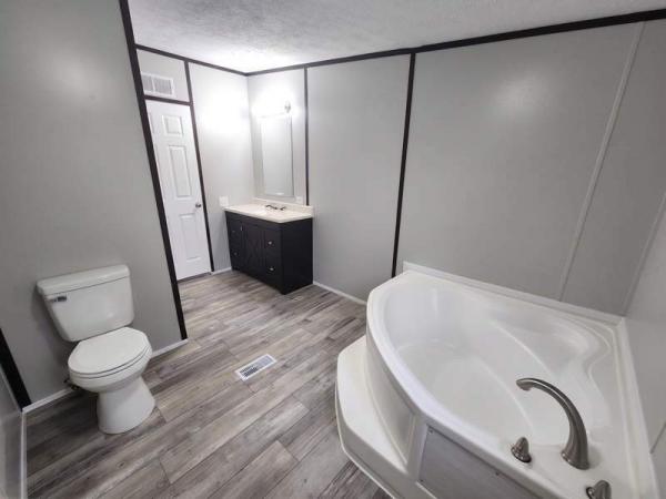 2002 Palm Harbor Manufactured Home