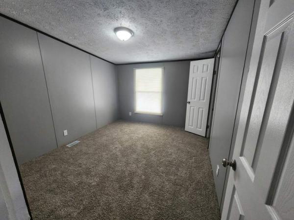 2002 Palm Harbor Manufactured Home