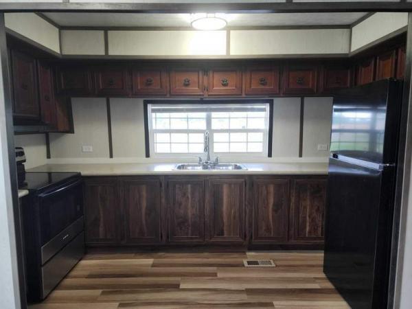 Photo 1 of 2 of home located at 4614 E. Old Trail Rd. Lot 53 Columbia City, IN 46725