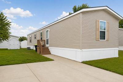 Mobile Home at 46262 Chateau Thierry, Site #780 Macomb, MI 48044