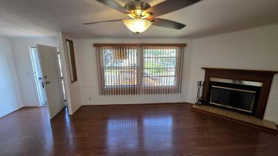 Photo 4 of 38 of home located at 23481 Matts Dr Brownstown Township, MI 48174