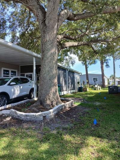 Photo 2 of 28 of home located at 9925 Ulmerton Road, #312 Largo, FL 33771