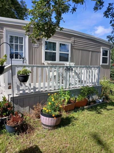 Photo 4 of 28 of home located at 9925 Ulmerton Road, #312 Largo, FL 33771