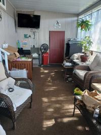 1974 IMPE Manufactured Home