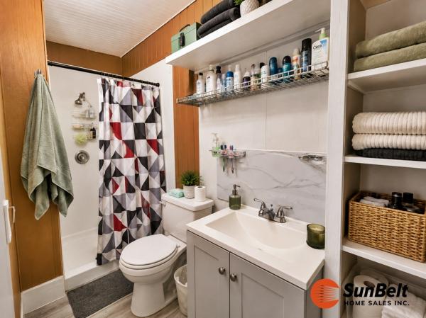 1980 BEND Mobile Home