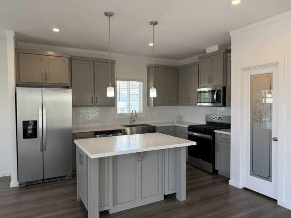 2026 Silvercrest SM-25626 Manufactured Home