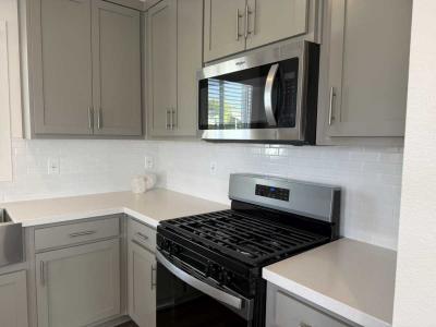 Photo 4 of 28 of home located at 3050 W Ball Rd. #192 Anaheim, CA 92804