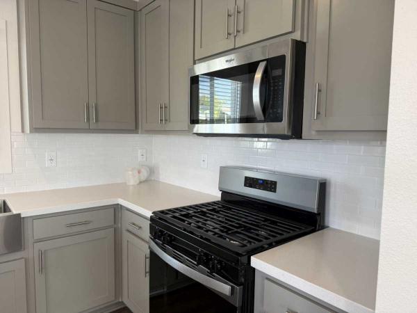2026 Silvercrest SM-25626 Manufactured Home