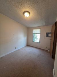 1989 Champion Manufactured Home