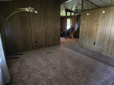 Photo 3 of 14 of home located at 1400 Amanda Drive Belleville, IL 62226