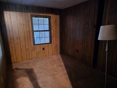 Photo 4 of 14 of home located at 1400 Amanda Drive Belleville, IL 62226