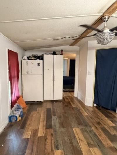 Photo 5 of 11 of home located at 174 Baraboo St. Hamilton, OH 45011