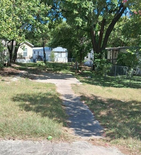  Mobile Home For Sale