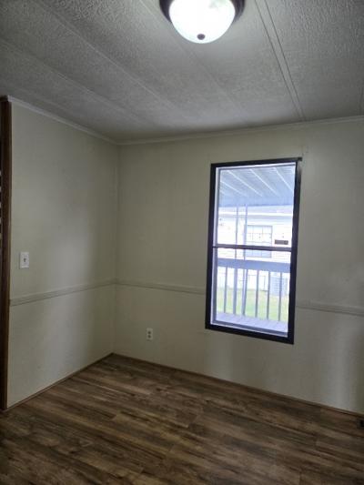 Photo 5 of 13 of home located at 342 Emerald Circle East Whitmore Lake, MI 48189