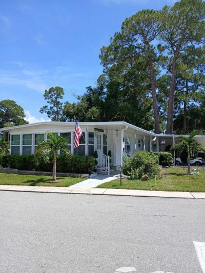 Photo 2 of 32 of home located at 9925 Ulmerton Road, #71 Largo, FL 33771