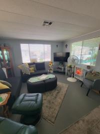 1977 United Mobile Homes Manufactured Home