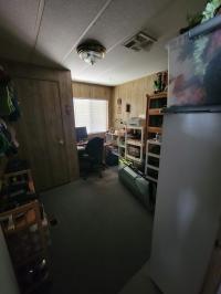 1977 United Mobile Homes Manufactured Home