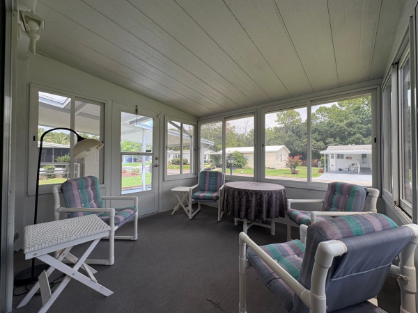 1990 Barrington Mobile Home