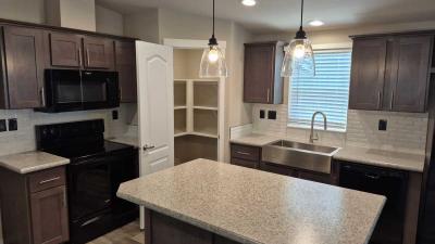 Photo 5 of 15 of home located at 5055 NE Elliott Circle #217 Corvallis, OR 97330