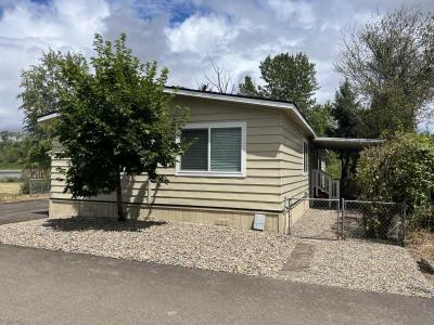 Photo 2 of 18 of home located at 5055 NE Elliott Circle #185 Corvallis, OR 97330