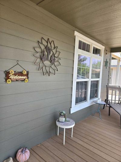 Photo 5 of 29 of home located at 19602 N. 32Nd. St #12 Phoenix, AZ 85050