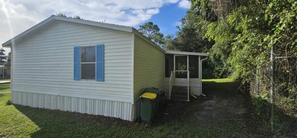 1999 Sprienta Manufactured Home