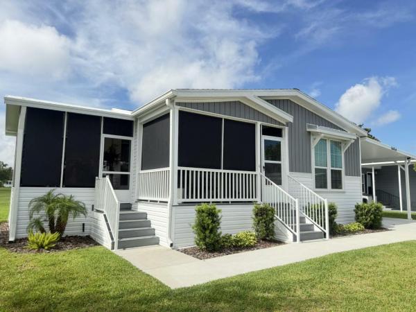 Photo 1 of 2 of home located at 14434 Pebble Beach Blvd. Orlando, FL 32826