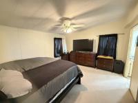 1983 Glenhill Manufactured Home
