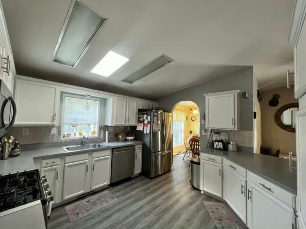 2000 RTZ LXE Manufactured Home