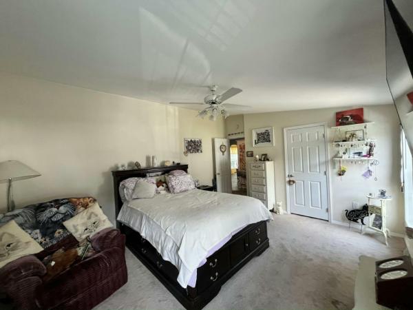 2000 RTZ LXE Manufactured Home