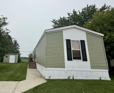 Mobile Home at 1610 Henri St Newport, MI 48166