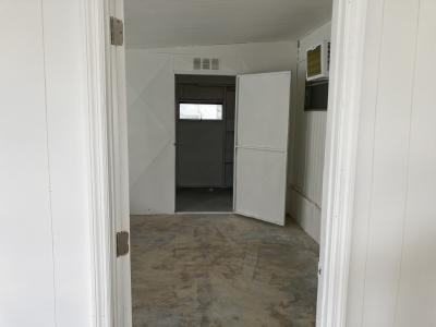 Photo 3 of 9 of home located at 298 Sterling Drive West Lakeland, FL 33815