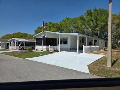 Photo 4 of 20 of home located at 3005 SW 106th St Ocala, FL 34476