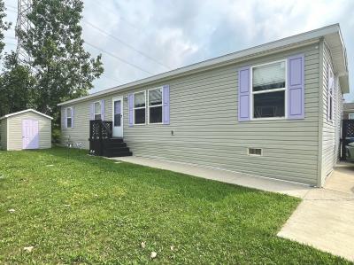 Mobile Home at 24058 Manchester Drive Brownstown, MI 48134
