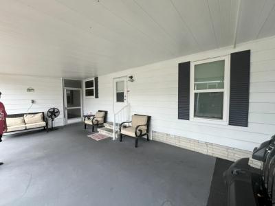 Photo 4 of 20 of home located at 172 Crossways Drive Leesburg, FL 34788