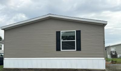 Photo 3 of 3 of home located at 5001 South Ave Lot 169 Toledo, OH 43615