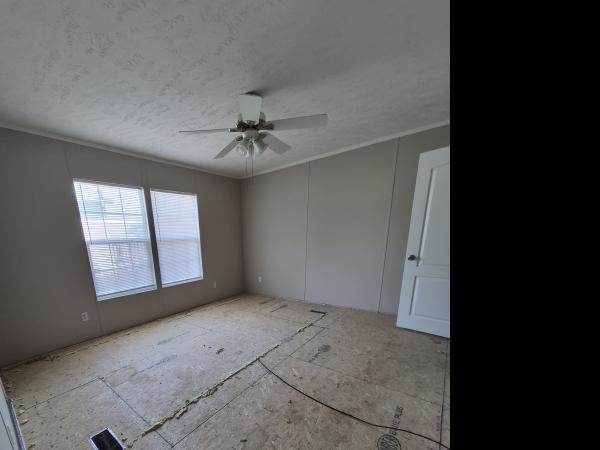 2014 Clayton 34SUN28523 Mobile Home