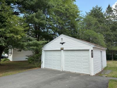Photo 2 of 16 of home located at 979 Essex Street Lot 151 Bangor, ME 04401