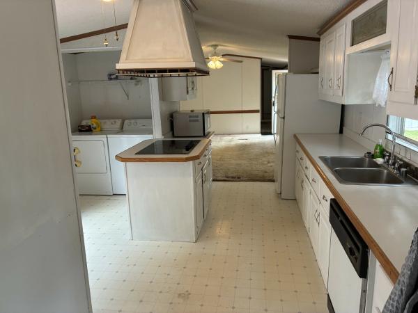 1994 Astro B-94 Mobile Home