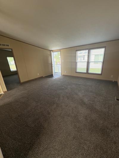 Photo 3 of 13 of home located at 281 Mallard Ln Capac, MI 48014