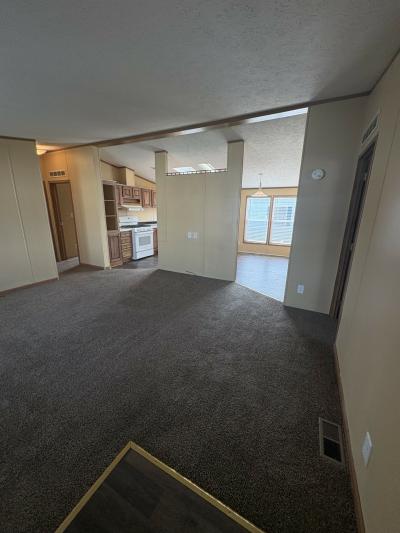 Photo 5 of 13 of home located at 281 Mallard Ln Capac, MI 48014
