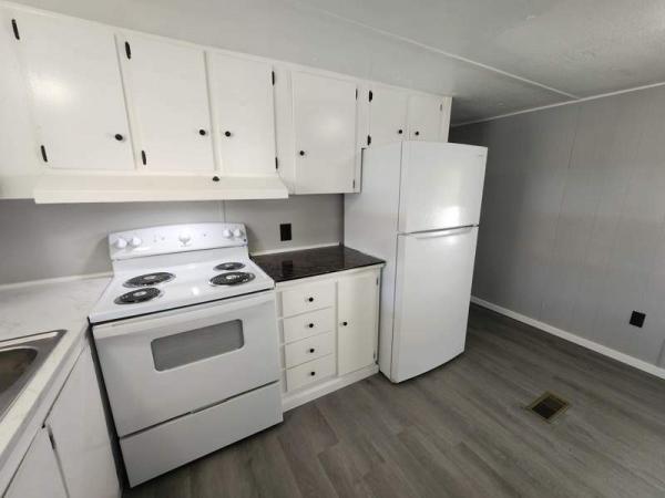 Photo 1 of 2 of home located at 5019 N High St #29 Columbus, OH 43214