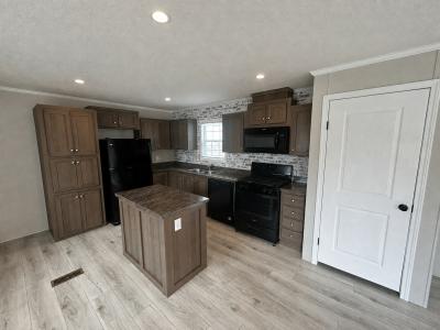 Mobile Home at 265 New Mexico Belleville, MI 48111