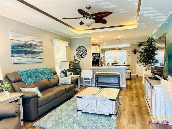 2019 CLAYTON  Home