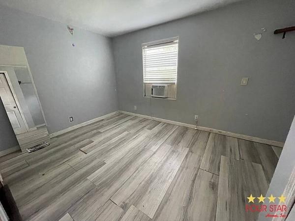 1979 GLEN  Home