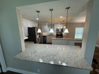 Photo 4 of 30 of home located at 2525 Gulf City Rd Lot 12 Ruskin, FL 33570